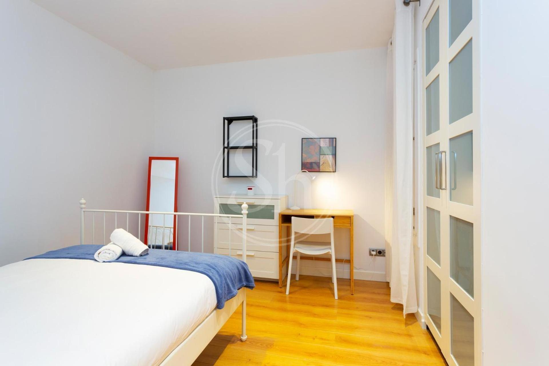 Bonito Apartamento Cerca De La Sagrada Familia Barcelona Luaran gambar